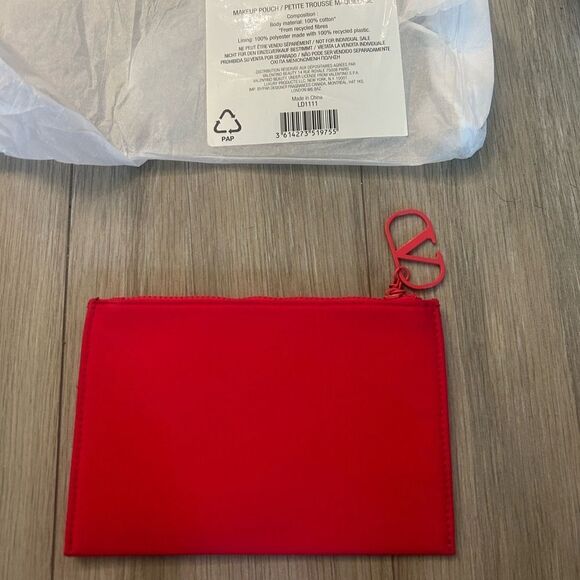 Red Valentino Makeup Pouch, brand new - Picture 4 of 7